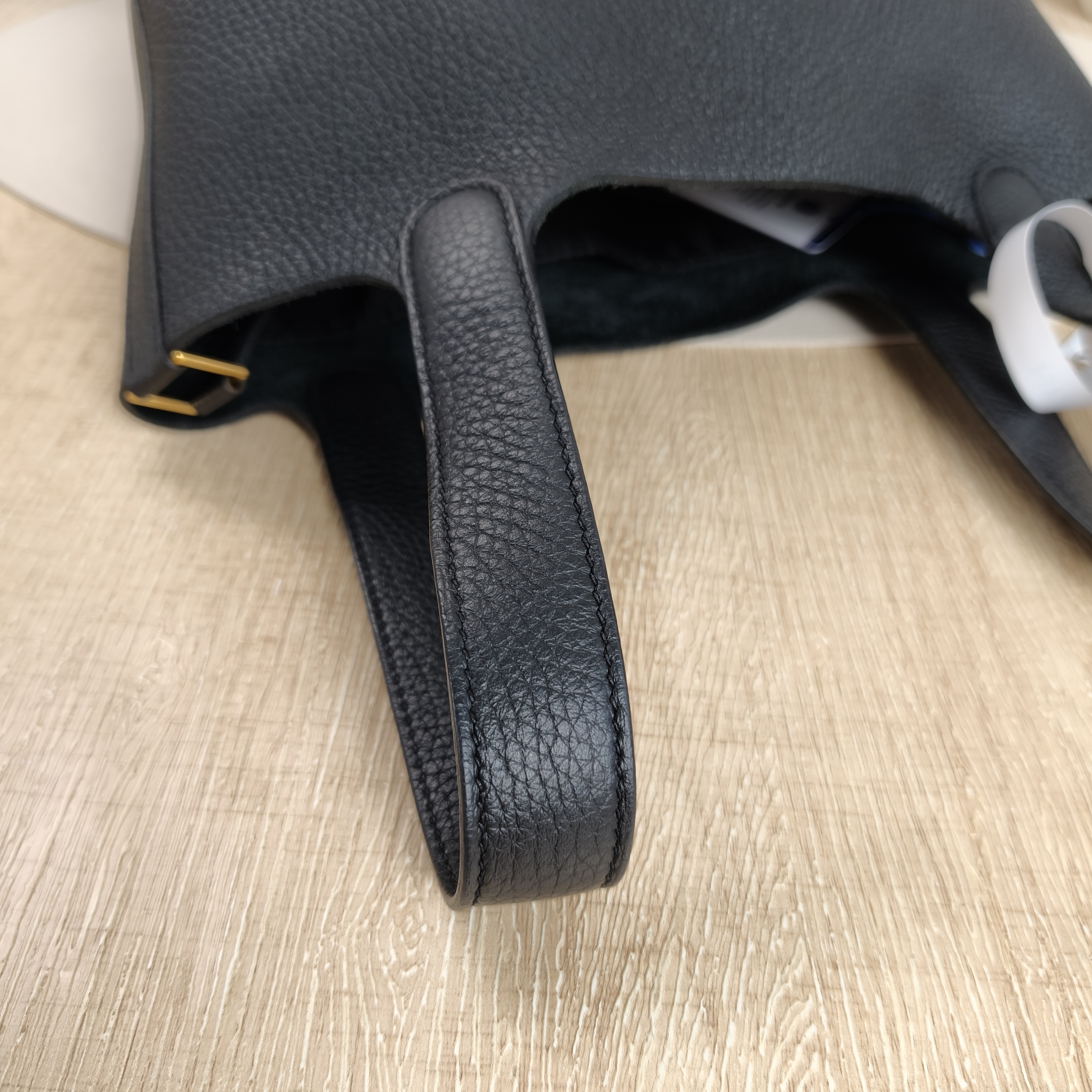 Hermès Top Handle Bag Picotin Lock 18 18Black Clemence Taurillon TC Calfskin Small18 × 13 × 19 cm — cover view 9 of 10