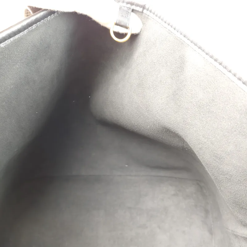 Louis Vuitton Shoulder Bag Neverfull White · Game On PVC Medium 31 × 14 × 28 cm — detail view 5 of 10