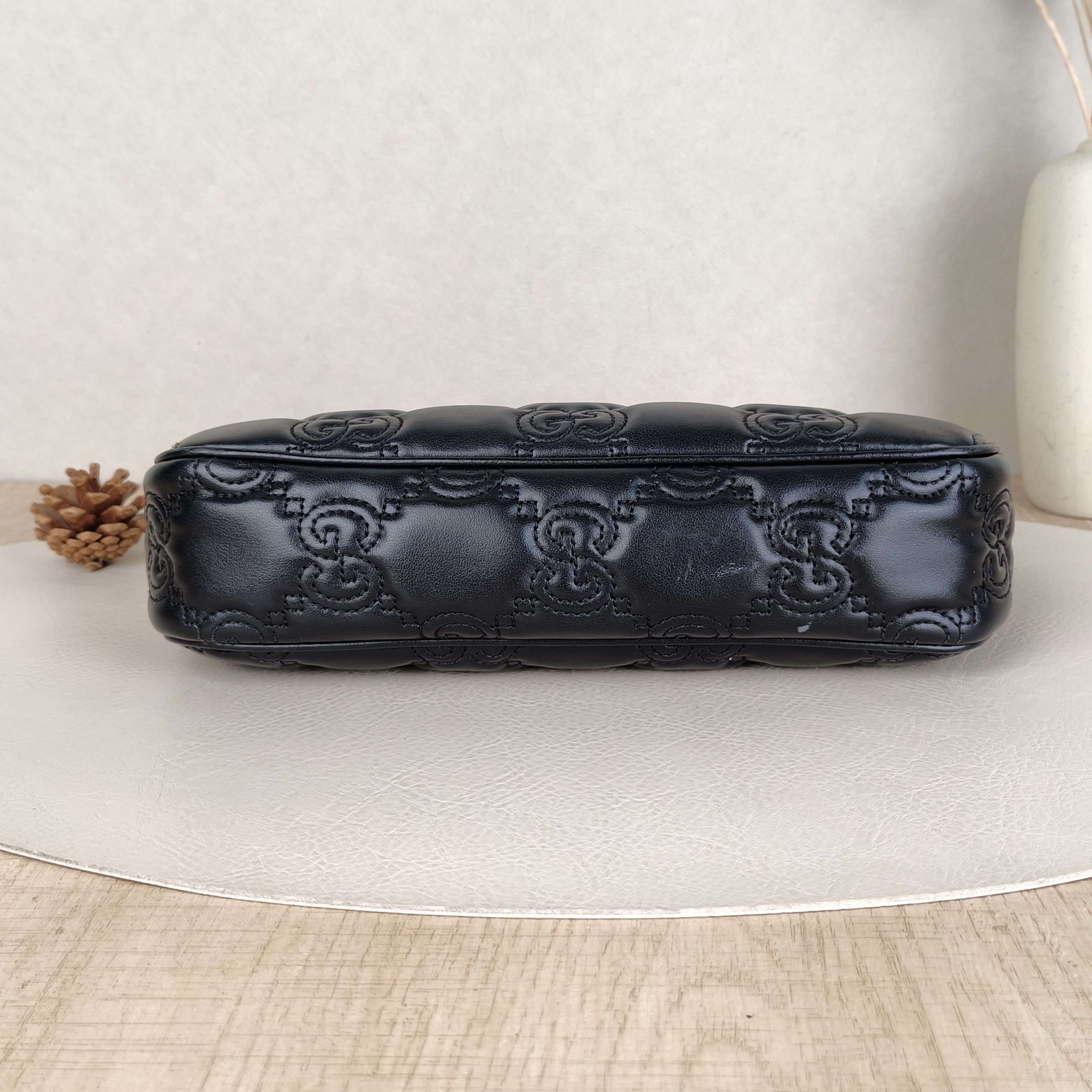 GUCCI Crossbody Bag GG Emblem Crossbody Bag Black Calfskin One Size25 × 8 × 15 cm — cover view 3 of 5
