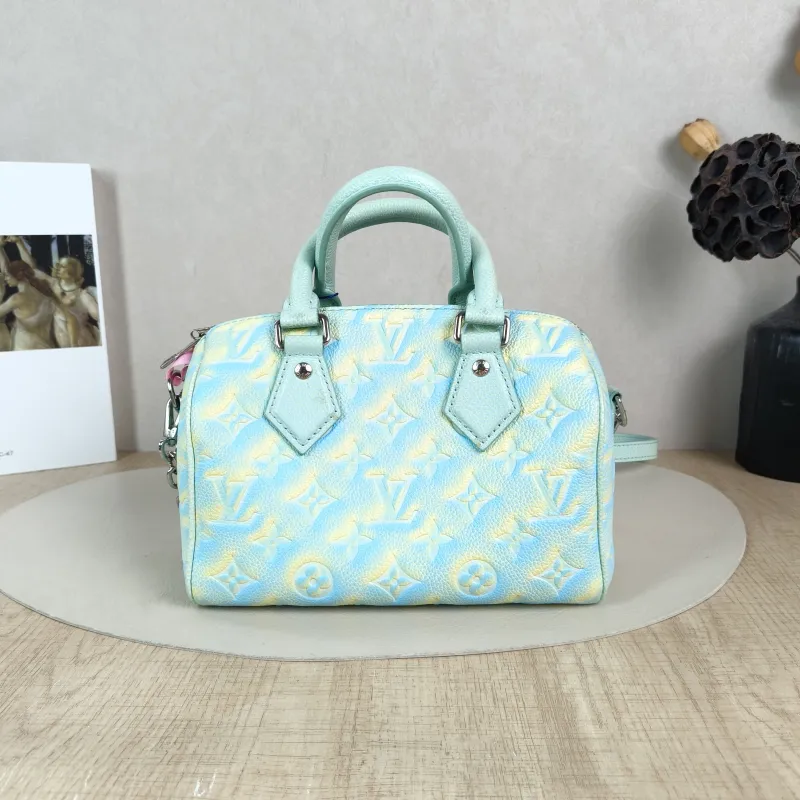 Louis Vuitton Crossbody Bag Speedy20 Calfskin One Size 20.5 × 12 × 13.5 cm