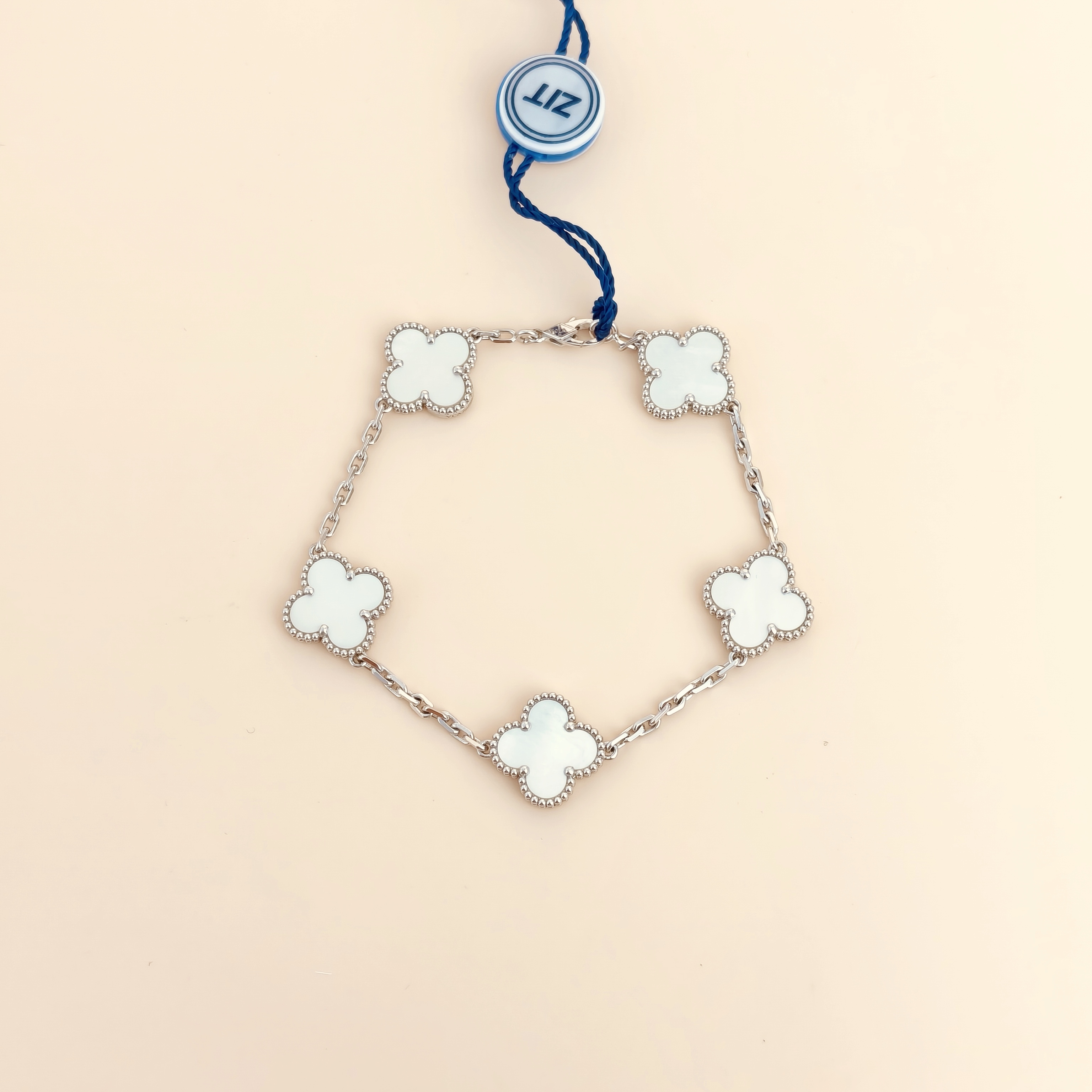 Van Cleef & Arpels Bracelet Alhambra Alhambra Collection Five-Motif Bracelet Pearl · White Mother-of-Pearl Pearl 18KW hite Gold Vintage Small1.5 ×…