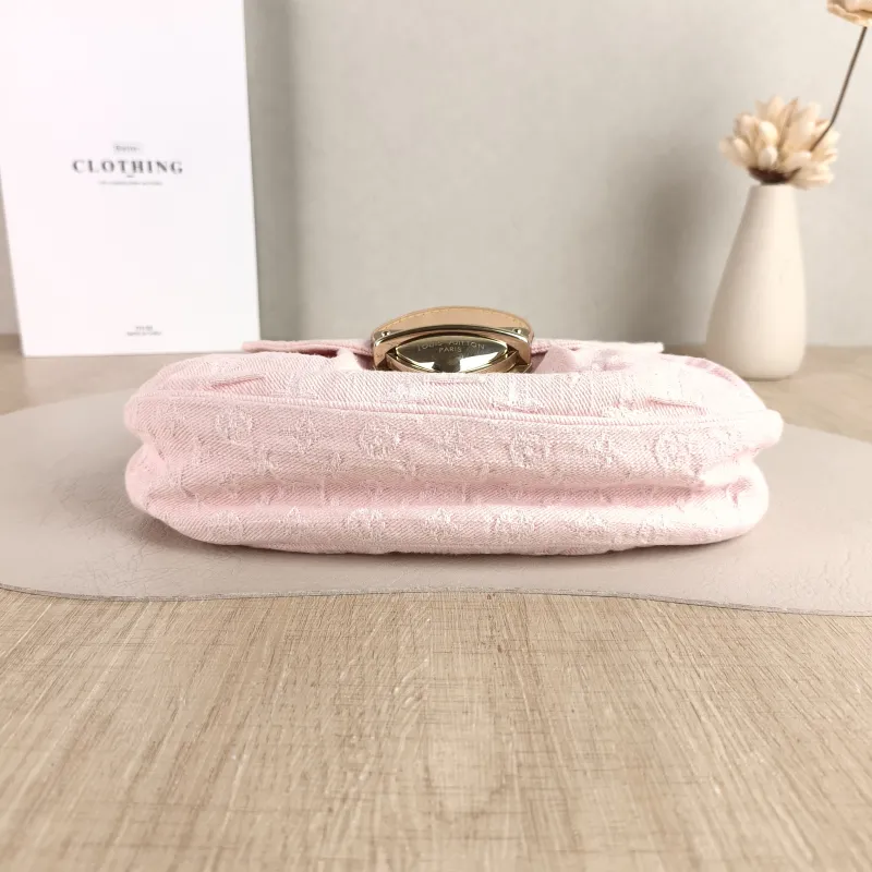 Louis Vuitton Shoulder Bag Sunset Pink 27 × 3 × 18 cm — cover view 3 of 5