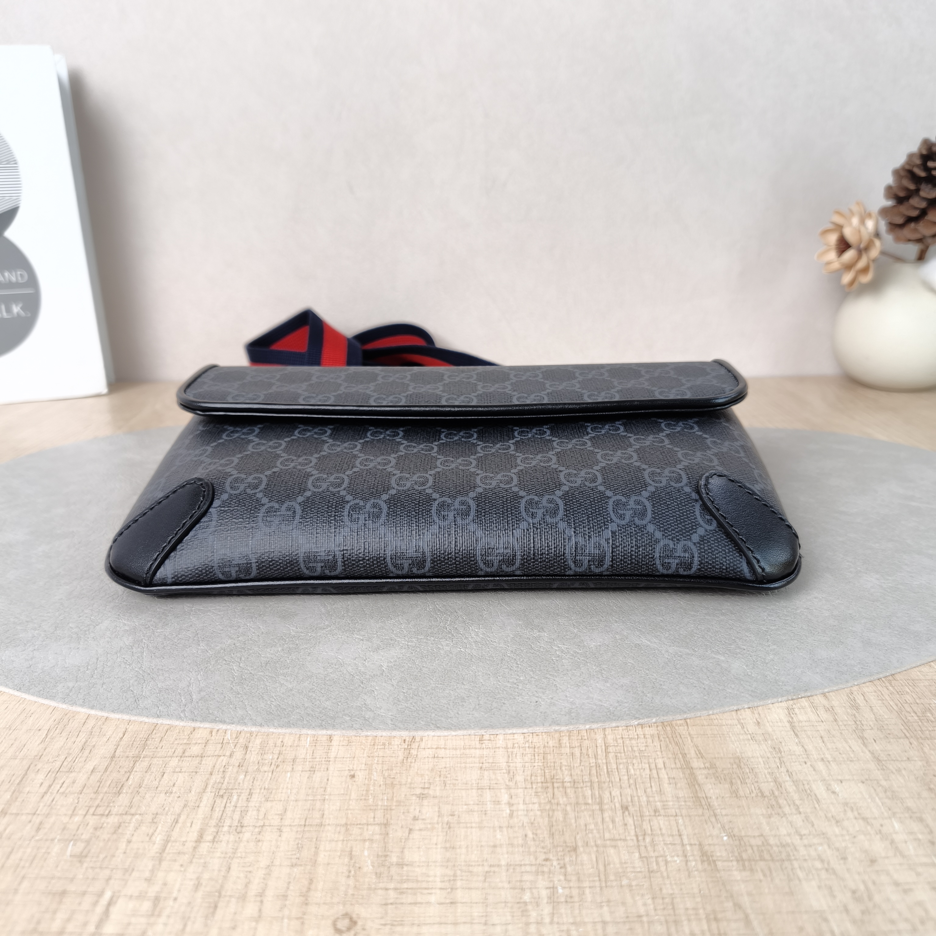 GUCCI Belt Bag Neo Vintage Belt Bag Black Monogram PVC Medium24 × 4 × 17 cm — cover view 3 of 5