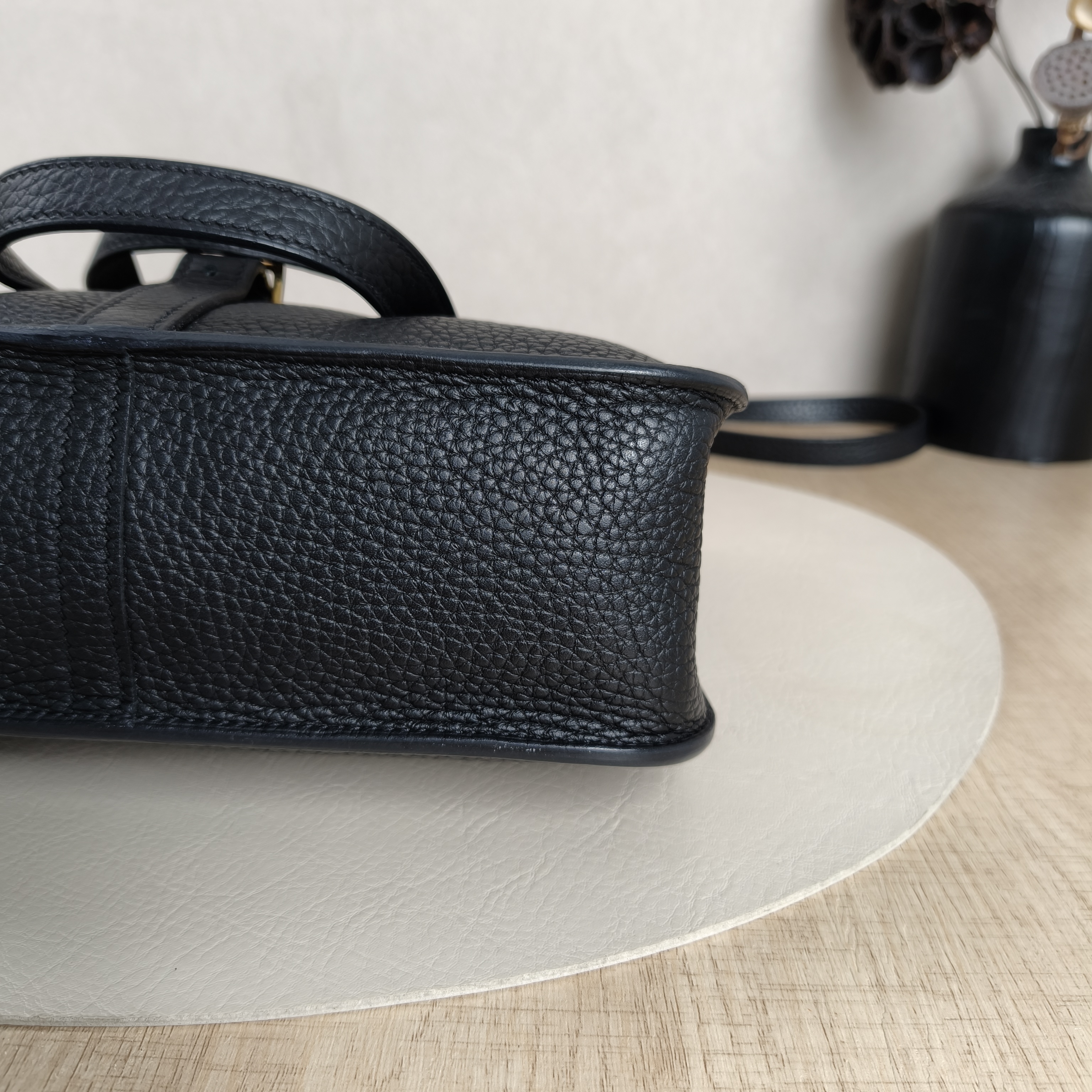 Hermès Shoulder Bag Halzan 25Black Taurillon Clemence TC Calfskin Small25 × 8 × 17 cm — cover view 6 of 12