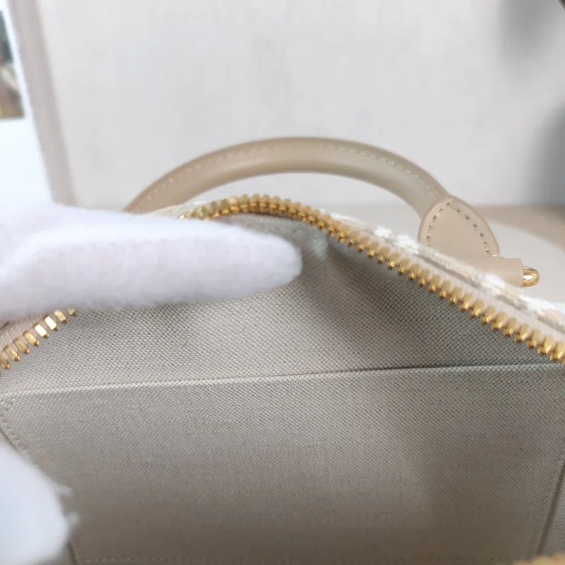DIOR Shoulder Bag Groove 20 Top Handle Bag Beige Canvas Small 20.5 × 12 × 13.5 cm — detail view 8 of 11
