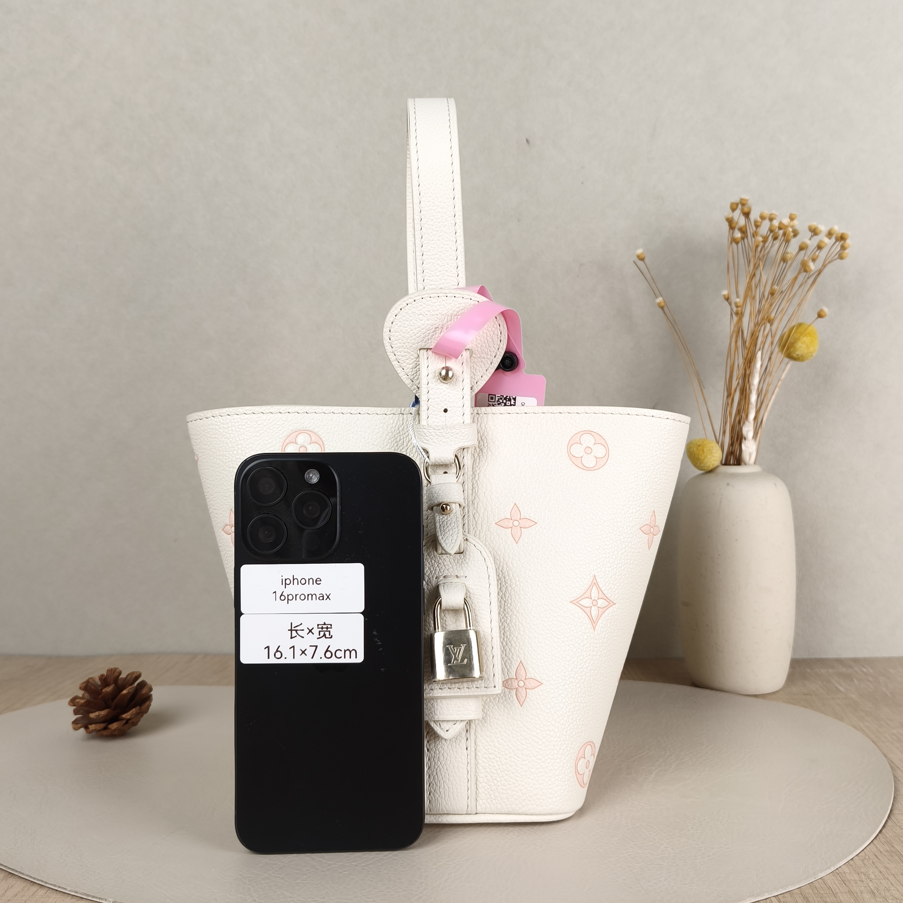 Louis Vuitton Top Handle Bag ALL IN BB White · Pink Calfskin BB16 × 12 × 18 cm — cover view 5 of 5