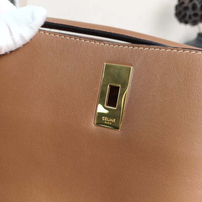 CELINE Crossbody Bag Bucket 16 Bucket Bag Caramel Calfskin Small 16 × 16 × 18 cm — detail view 7 of 12
