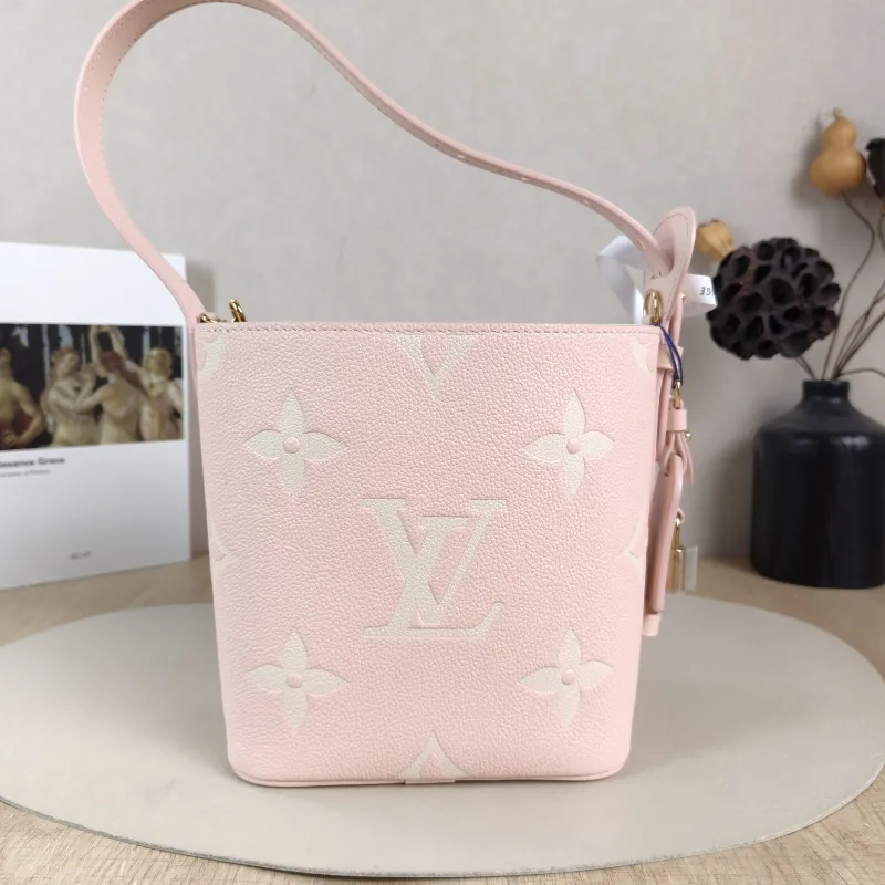 Louis Vuitton Top Handle Bag ALL IN BB · White Empreinte Embossed Calfskin BB16 × 12 × 18 cm — detail view 8 of 12