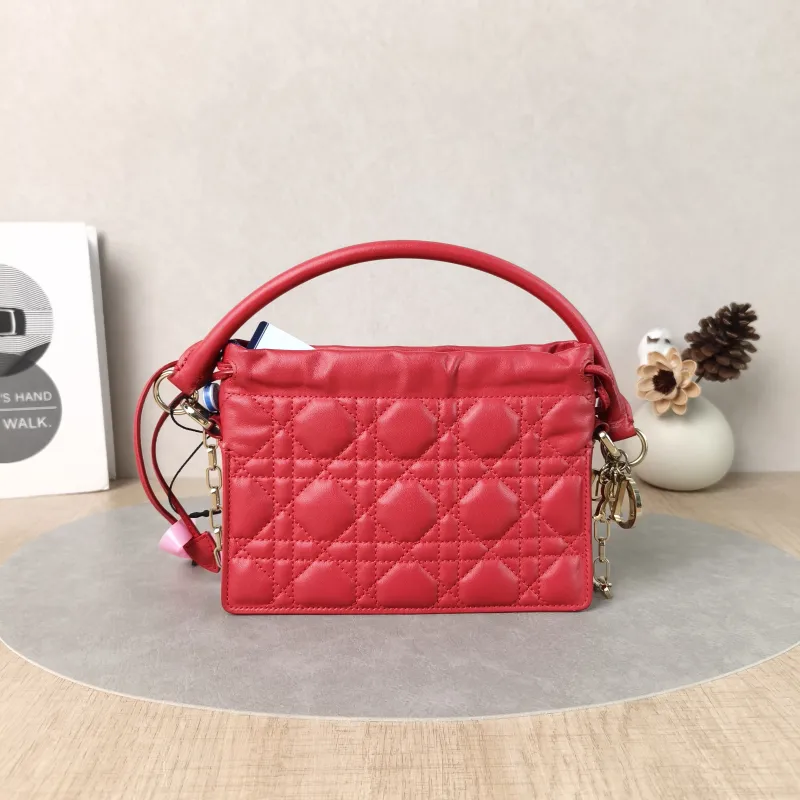 DIOR Crossbody Bag Lady Milly Chain Bag Red Lambskin mini19 × 5 × 13 cm