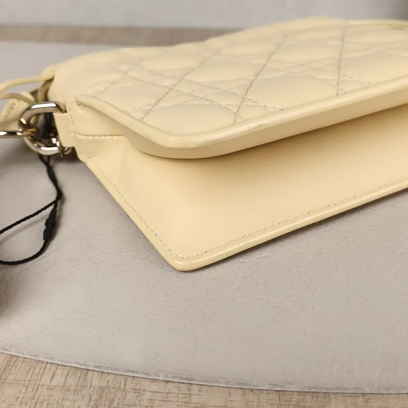 DIOR Crossbody Bag Lady Milly Chain Bag Yellow Lambskin Mini 19 × 5 × 13 cm — detail view 8 of 11