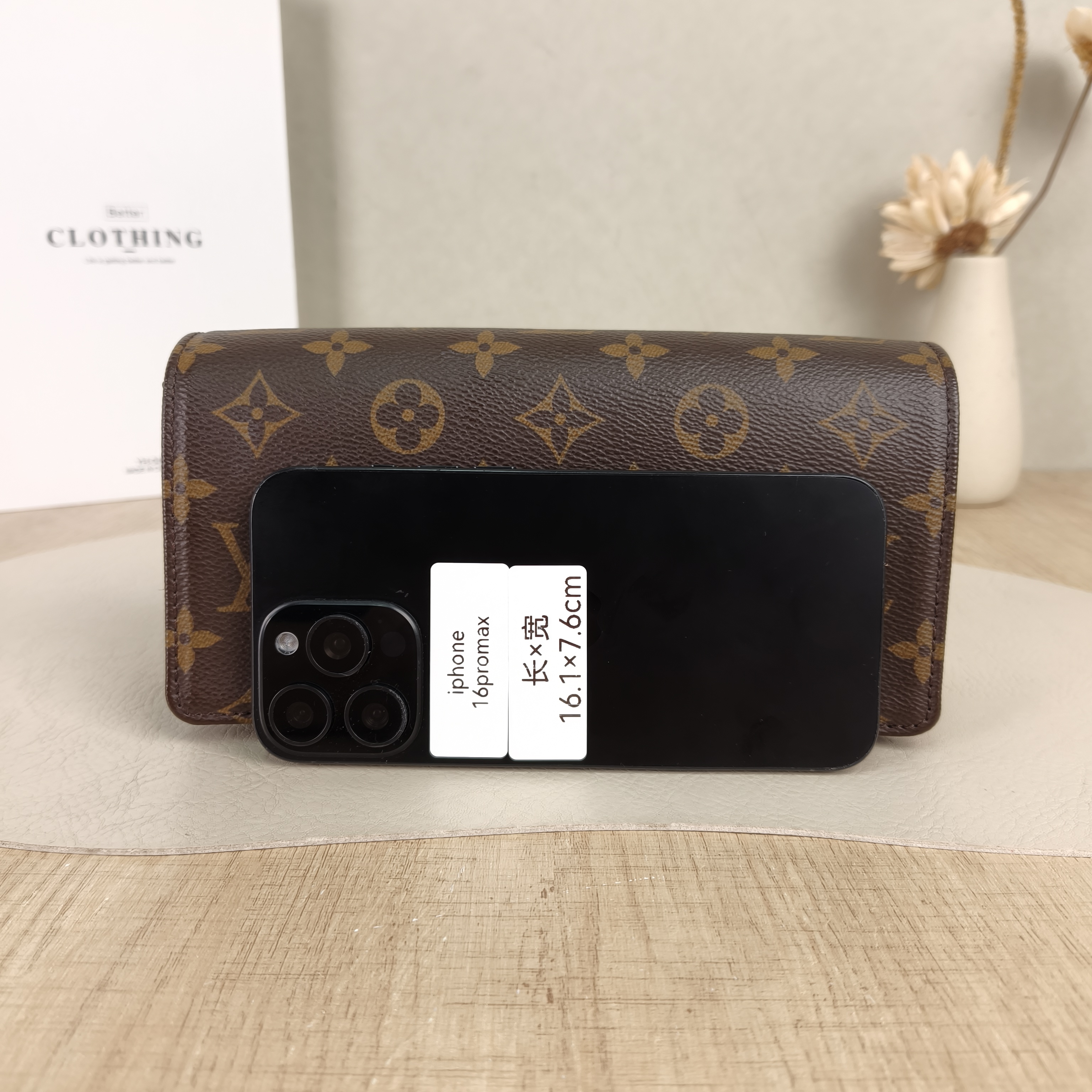 Louis Vuitton Crossbody Bag LILY Chain Bagwoc Monogram PVC21 × 3.5 × 10.5 cm — cover view 5 of 6