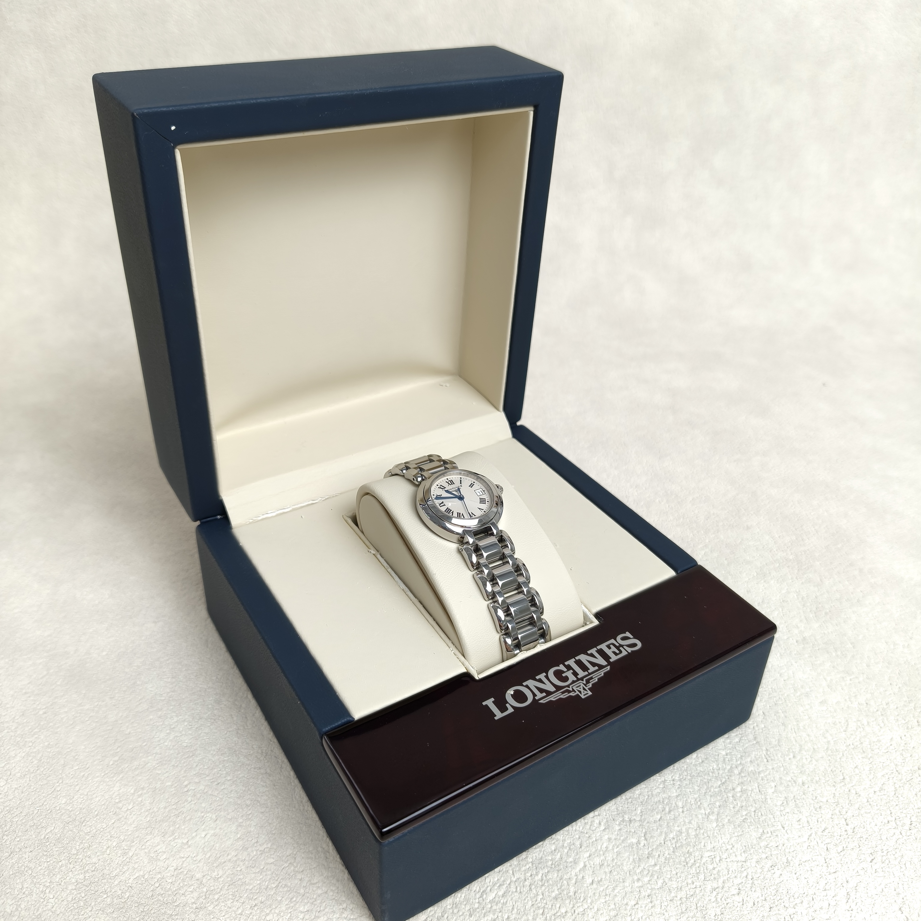 LONGINES Watch Collection Watch White One Size 26.5mm — cover view 6 of 11