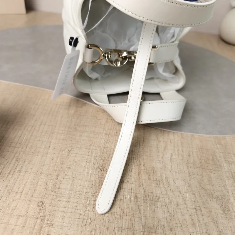 DIOR Shoulder Bag TOUJOURS Edition White Calfskin Mini 13 × 12 × 15 cm — detail view 1 of 11