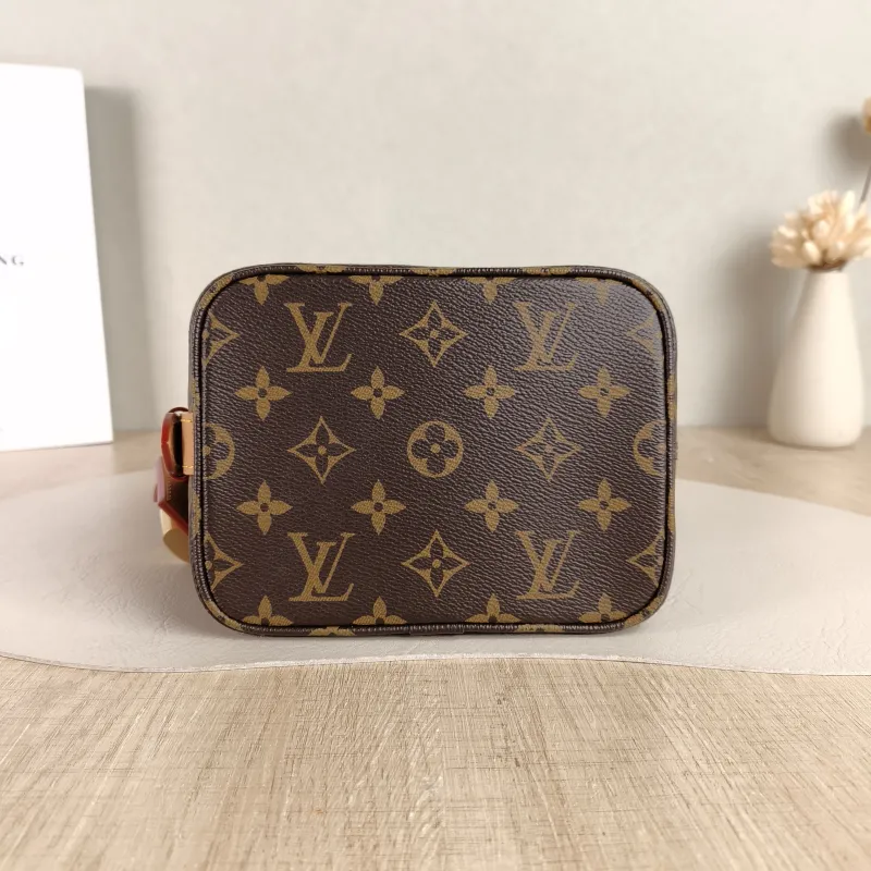 Louis Vuitton Top Handle Bag ALL IN BB Monogram PVC BB 16 × 12 × 18 cm — cover view 4 of 6