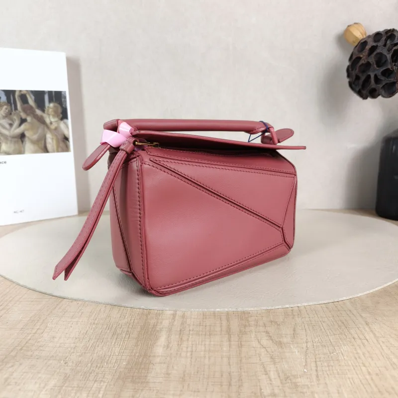 LOEWE Crossbody Bag Puzzle Red Calfskin Mini 18 × 8 × 12.5 cm — cover view 5 of 5