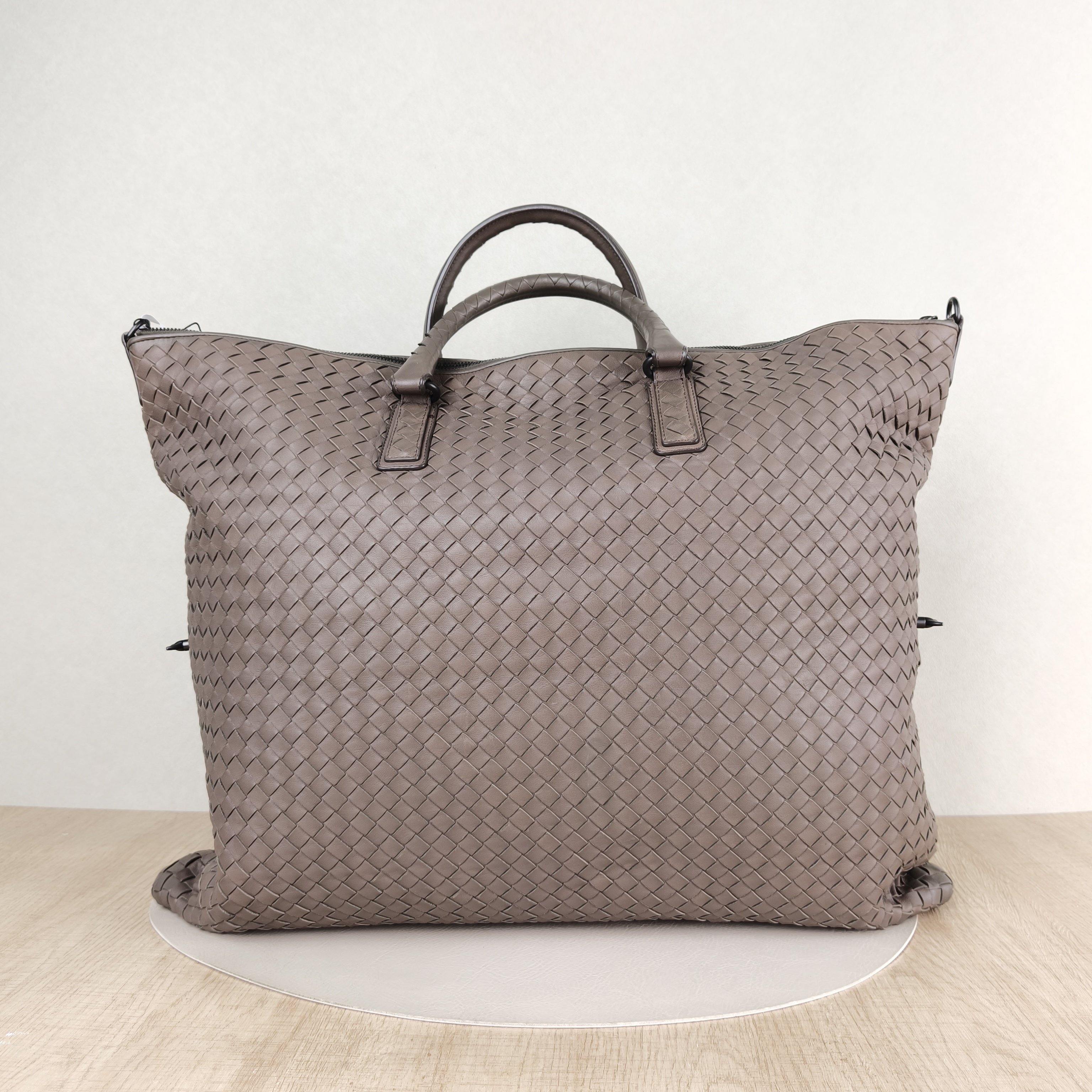 Bottega Veneta Top Handle Bag Woven Top Handle Bag Brown Calfskin One Size50 × 3 × 42 cm