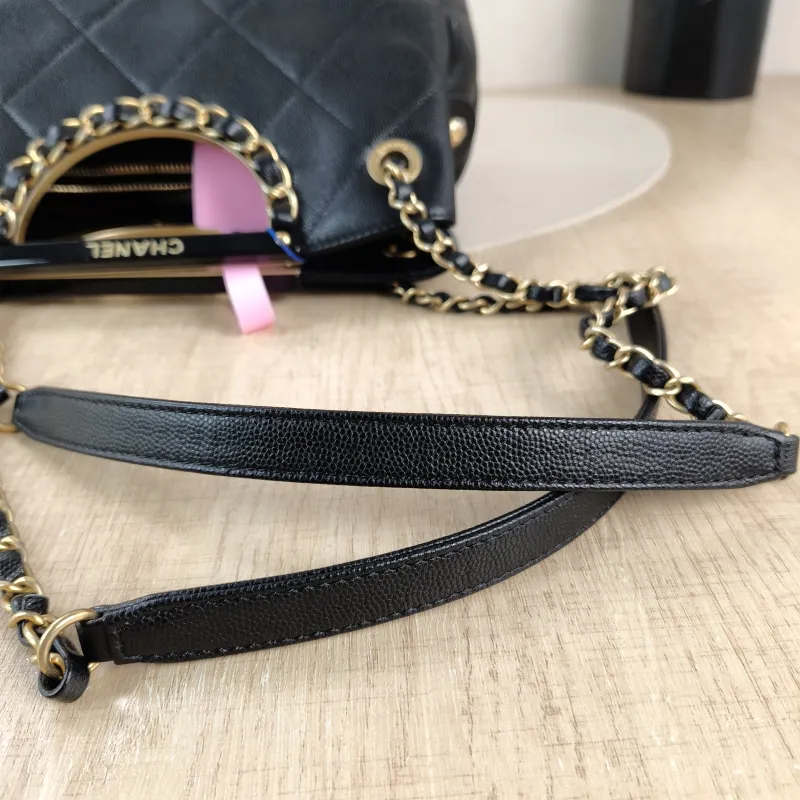Chanel Top Handle Bag Shoulder Bag Black Grained Calfskin One Size 25 × 9 × 20 cm 29 — detail view 9 of 10