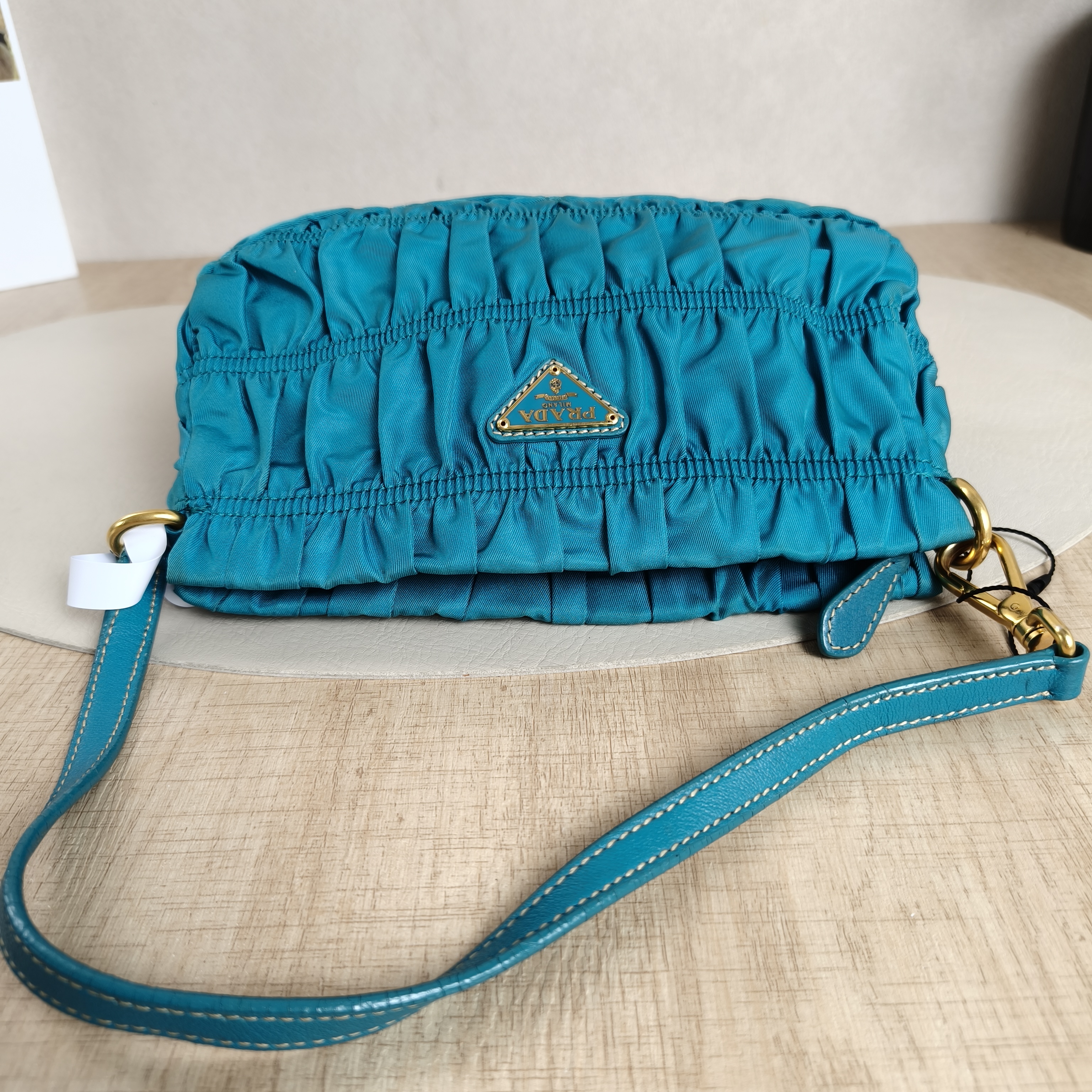 PRADA Shoulder Bag Gaufre Shoulder Bag Nylon 20 × 5 × 14.5 cm — cover view 6 of 10