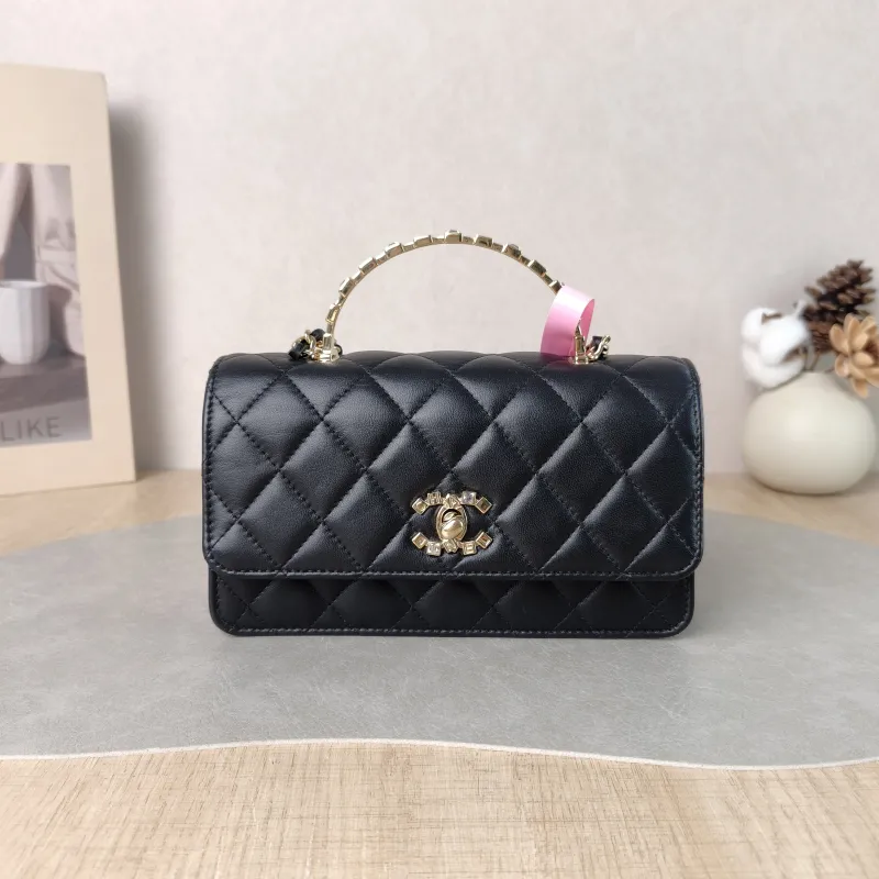 Chanel Crossbody Bag woc Black Lambskin One Size 19 × 6.5 × 10.5 cm