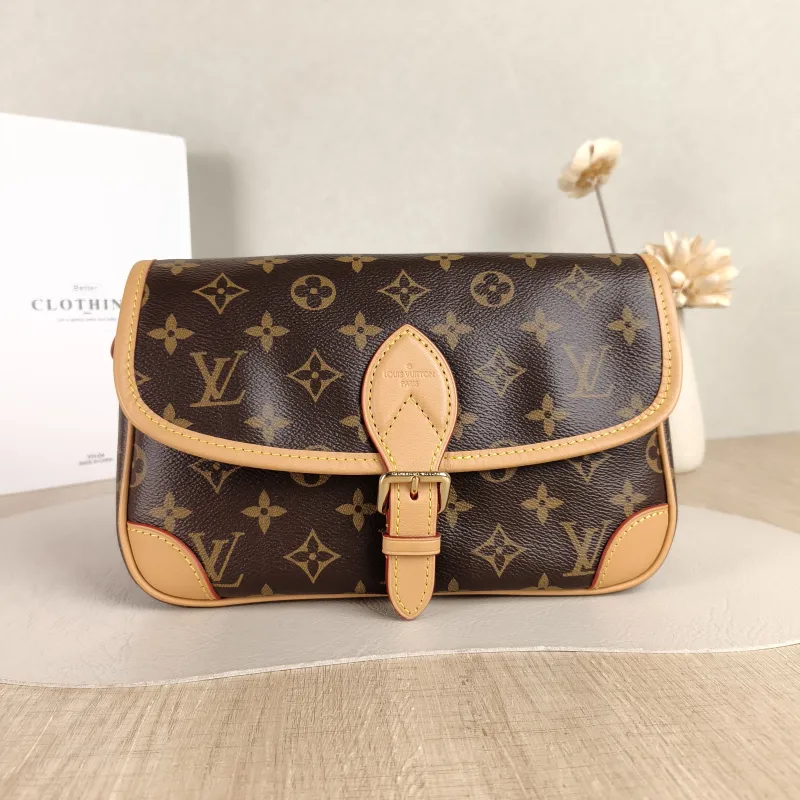Louis Vuitton Crossbody Bag Diane Baguette Bag Shoulder Strap PVC Small 24 × 9 × 15 cm