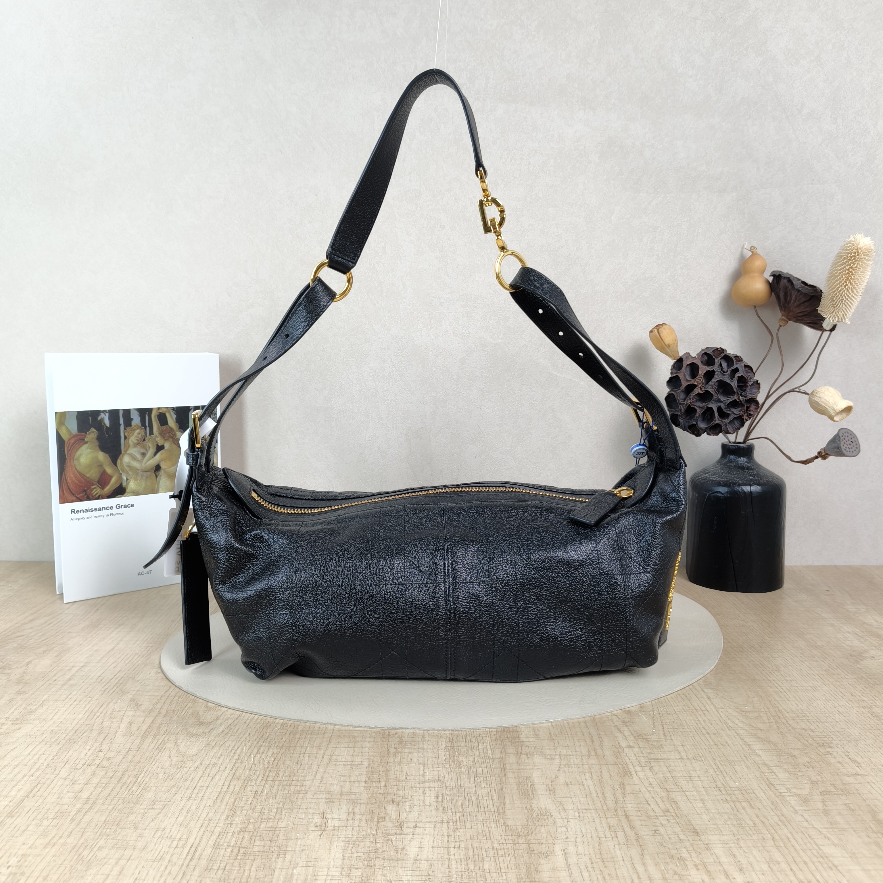 DIOR Shoulder Bag D-Journey Shoulder Bag Hobo Black Calfskin Medium33 × 15 × 16 cm
