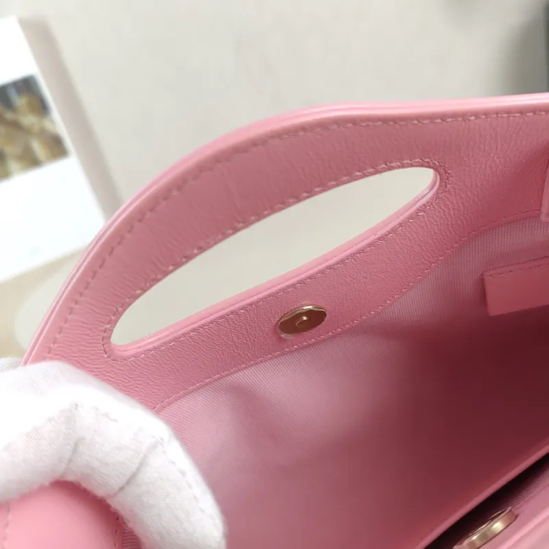Chanel Crossbody Bag 31Bag Pink Waxed Leather nano 20.5 × 3.5 × 17 cm — detail view 12 of 12