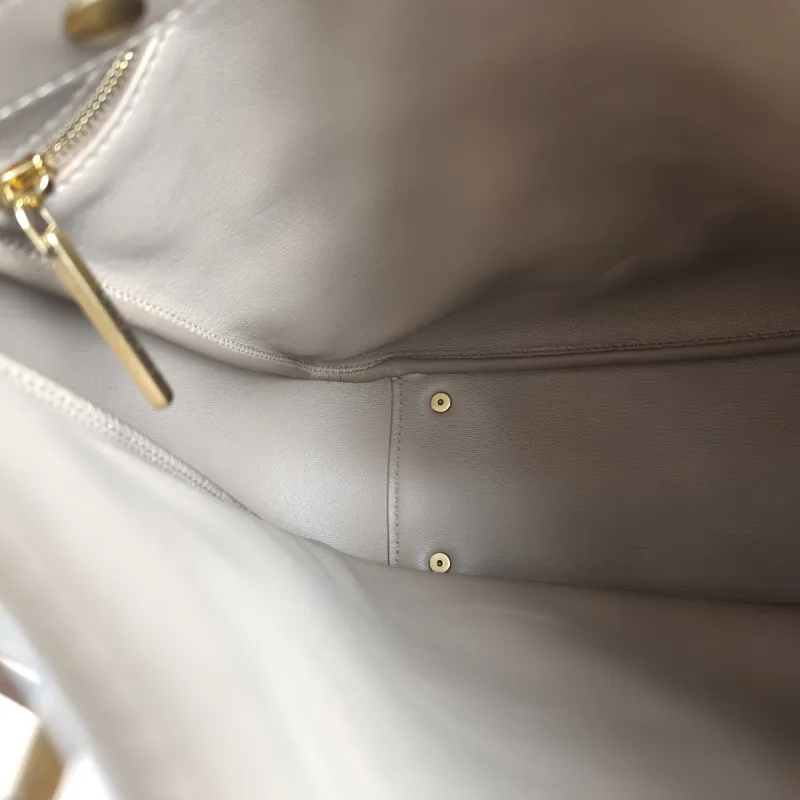 BALENCIAGA Crossbody Bag bel air hobo Shoulder Crossbody Bag Taupe Calfskin One Size 27 × 9 × 27 cm — detail view 3 of 12