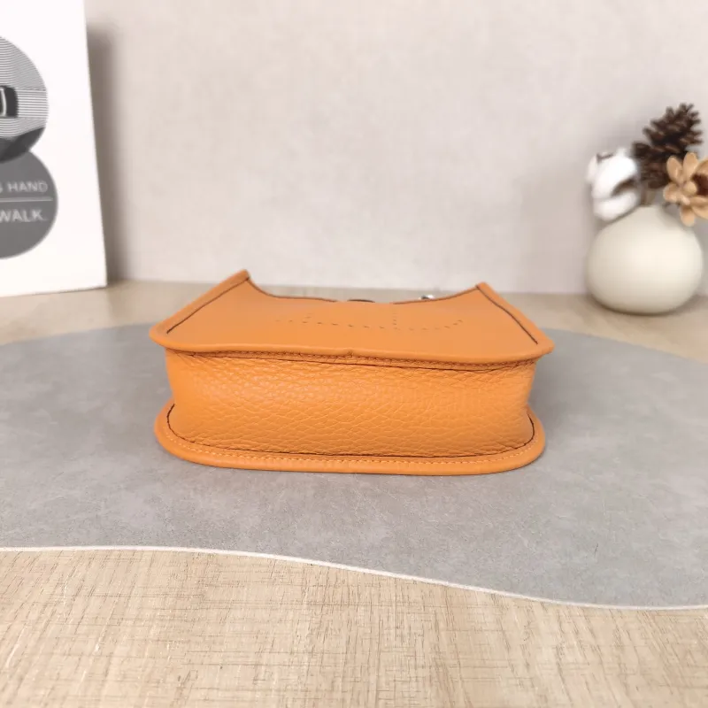 Hermès Crossbody Bag Evelyne Mini 16 Mini 16 TC Calfskin Mini 17 × 5.5 × 18 cm G — cover view 5 of 6