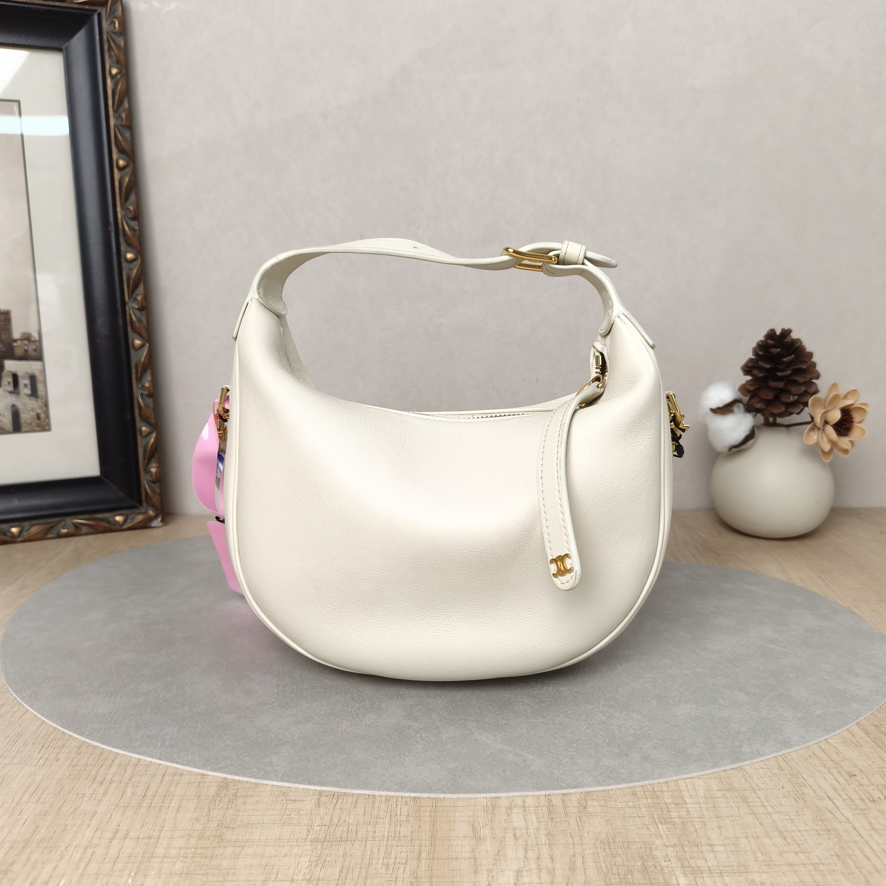 CELINE Crossbody Bag TEEN LULU hobo White Calfskin Small21 × 5 × 24 cm — cover view 5 of 5