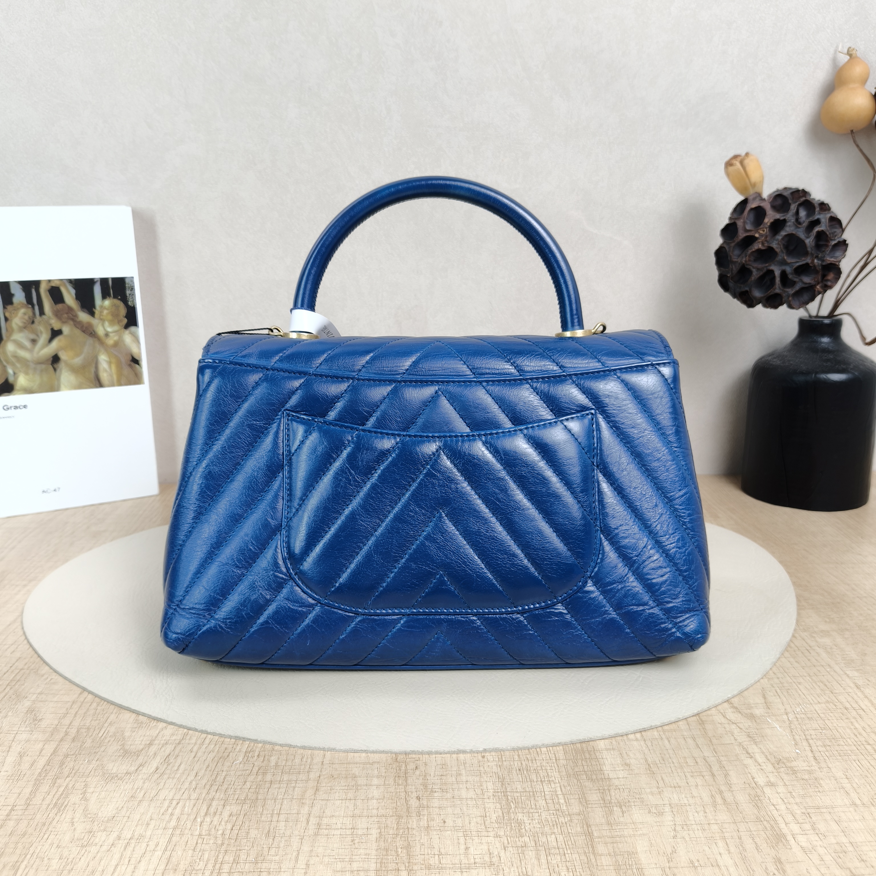 Chanel Top Handle Bag Coco Handle V Blue Waxed Leather Medium29 × 12 × 18 cm — cover view 4 of 6