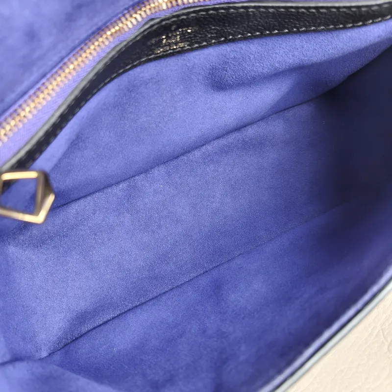 Louis Vuitton Crossbody Bag Diane Baguette Bag Black Monogram Empreinte Embossed Calfskin Small 24 × 9 × 15 cm — detail view 5 of 12