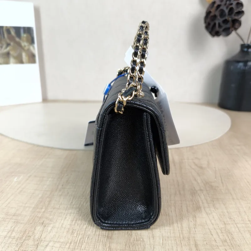 Chanel Crossbody Bag kelly Black Grained Calfskin nano 15 × 5 × 11 cm — detail view 12 of 13