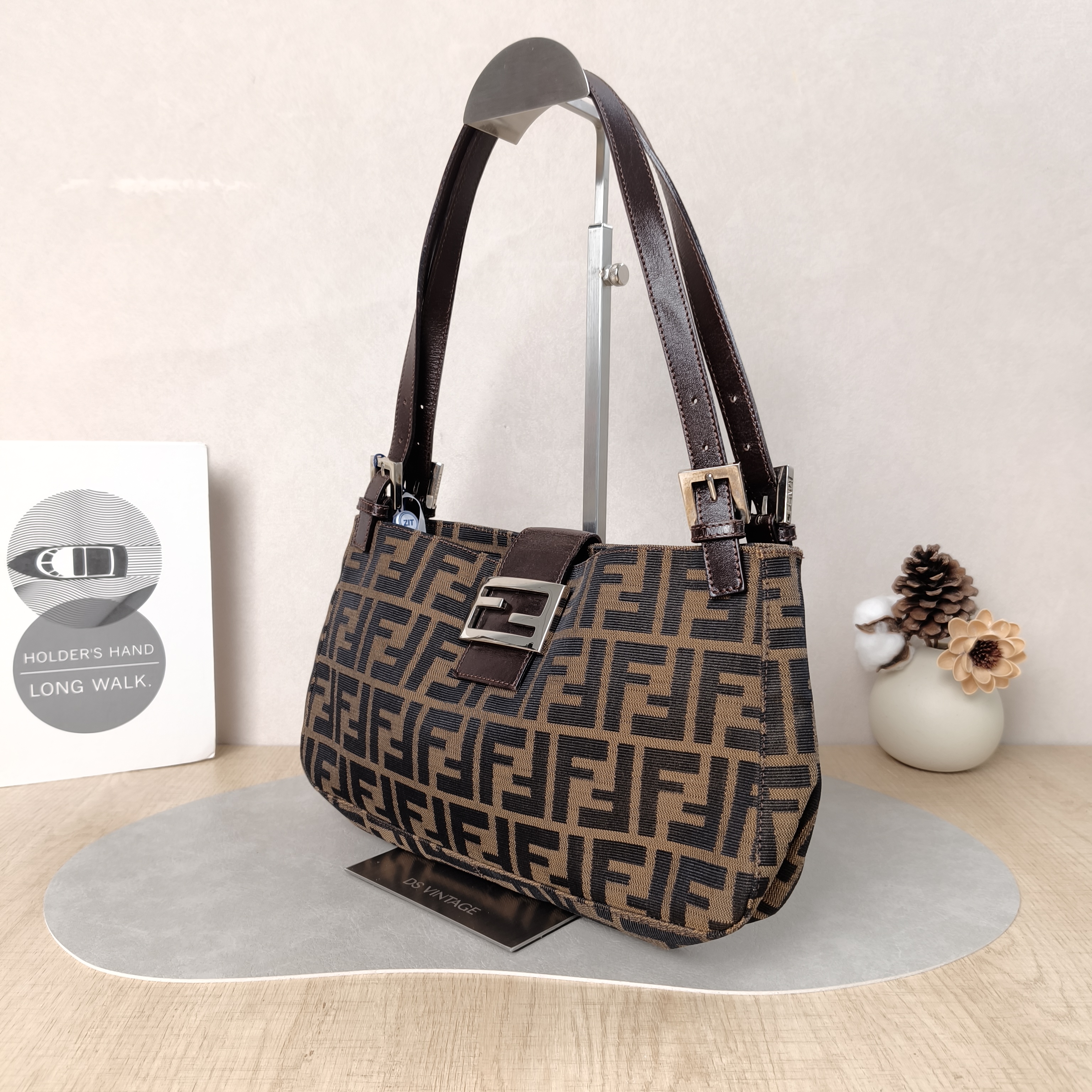 FENDI Shoulder Bag Monogram Canvas One Size28.5 × 5 × 16 cm — cover view 4 of 5