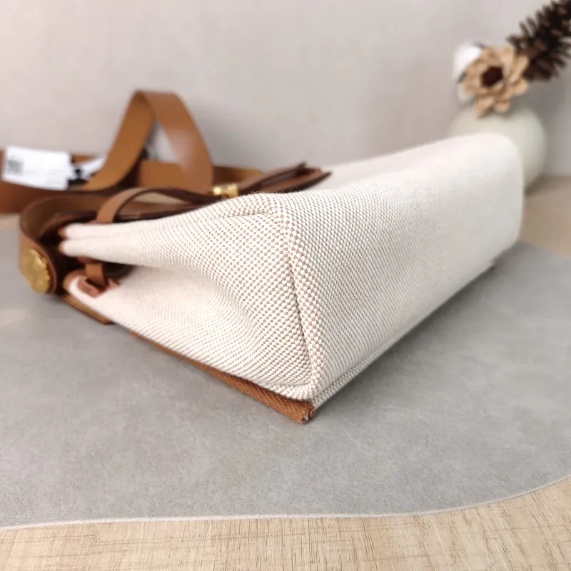 Hermès Shoulder Bag Herbag Zip 20 Beige Brown Calfskin，Canvas Mini 20 × 7 × 17 cm K — detail view 6 of 13