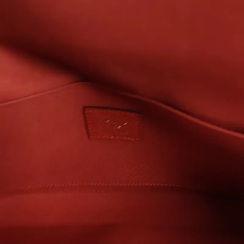 Louis Vuitton Crossbody Bag Pochette Félicie Red Calfskin Small 21 × 3 × 12 cm — detail view 3 of 13