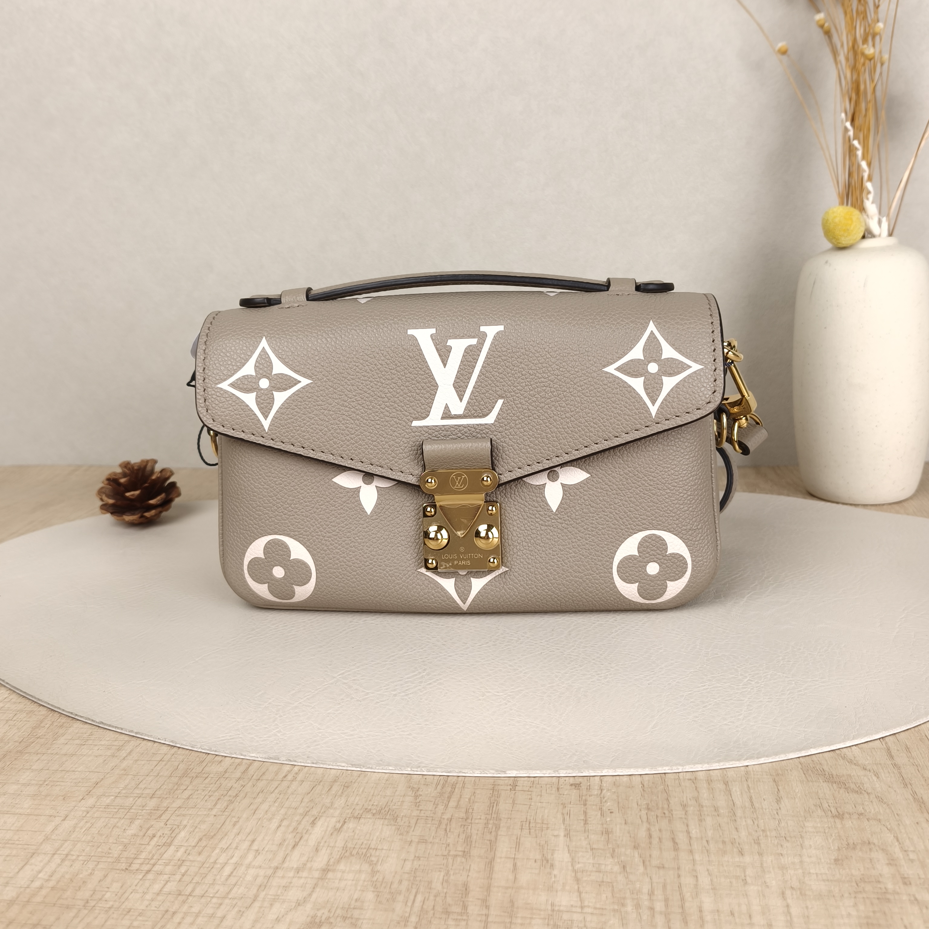Louis Vuitton Crossbody Bag Pochette Métis East West Monogram Empreinte Embossed Calfskin Small21.5 × 6 × 13.5 cm