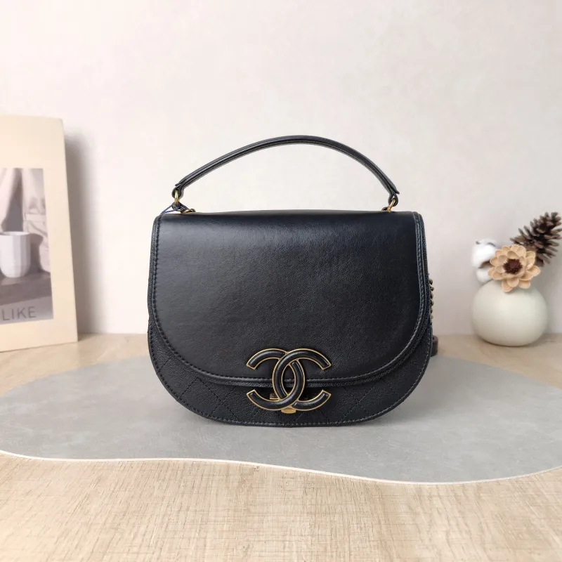 Chanel Crossbody Bag Collection Top Handle Crossbody Bag Black Calfskin One Size 20.5 × 6.5 × 16 cm 23