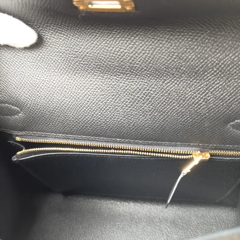Hermès Shoulder Bag Kelly 25 Gold-Tone Hardware Black with Gold-Tone Hardware Epsom Calfskin Small 25 × 7 × 17 cm W — detail view 7 of 14