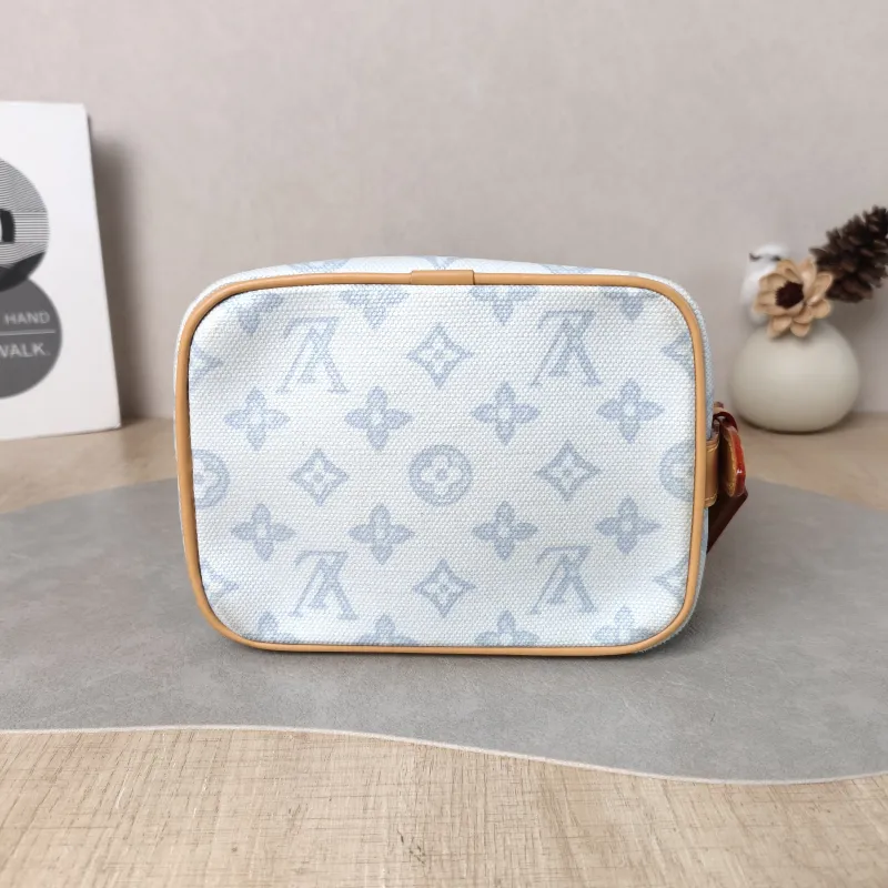 Louis Vuitton Top Handle Bag ALL IN BB Blue PVC BB 16 × 12 × 18 cm — cover view 3 of 5