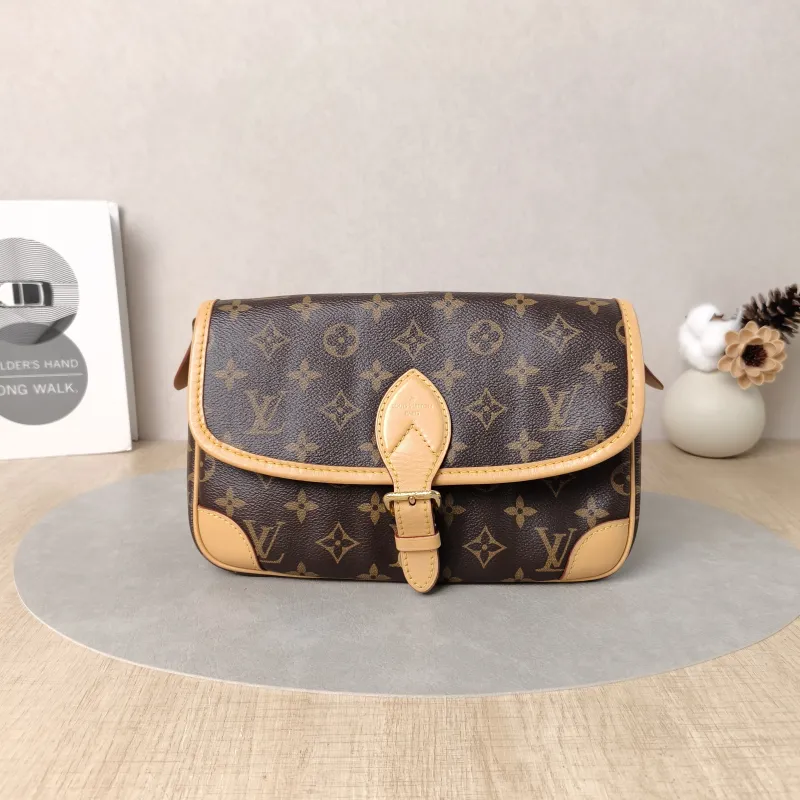 Louis Vuitton Crossbody Bag Diane Baguette Bag Shoulder Strap PVC Small 24 × 9 × 15 cm