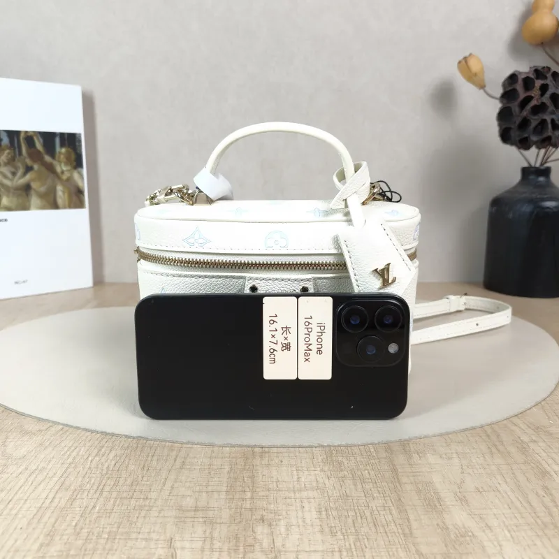 Louis Vuitton Shoulder Bag VANITY POUCH Cosmetic Bag White · Blue Calfskin One Size19 × 6.5 × 11.5 cm — cover view 2 of 6