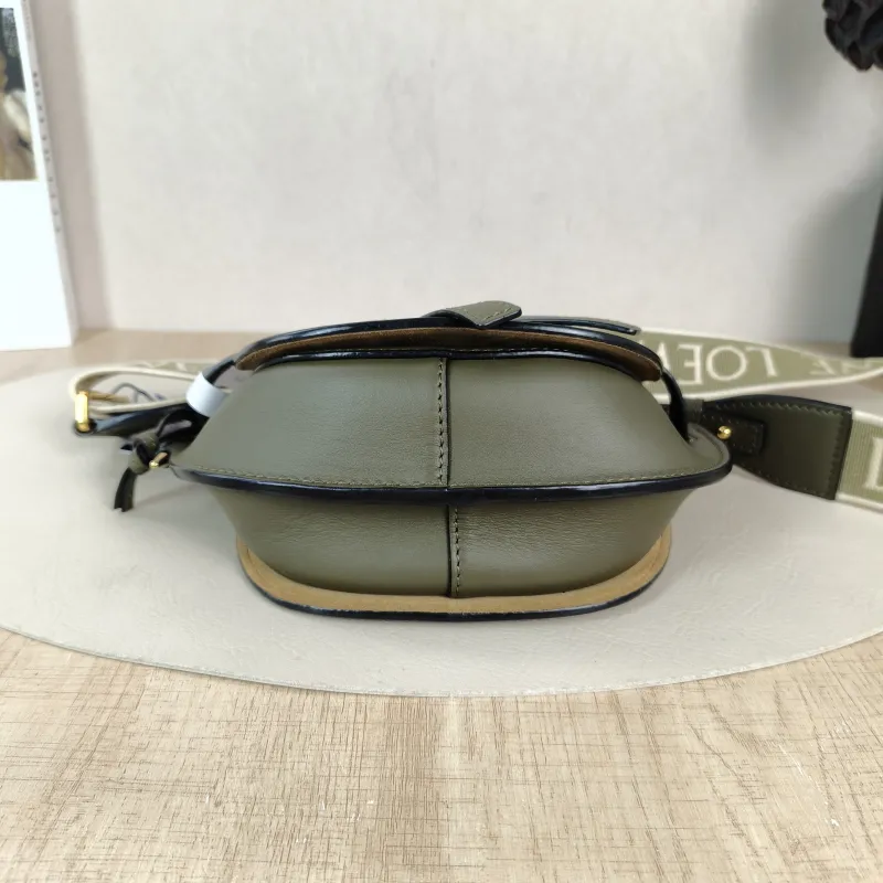 LOEWE Crossbody Bag Gate Dual Green Calfskin Mini 21 × 9.5 × 12.5 cm — cover view 2 of 5