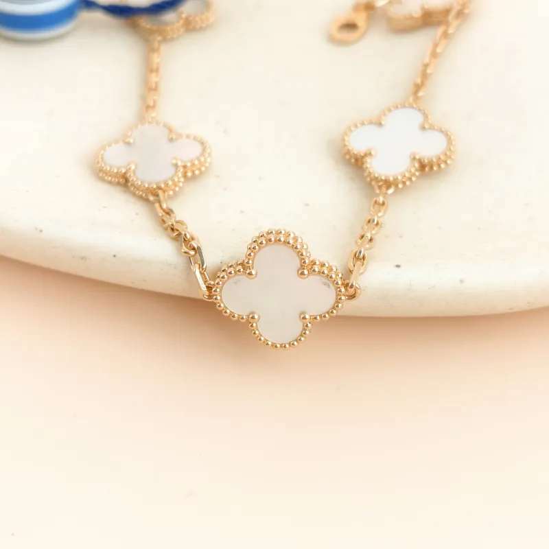 Van Cleef & Arpels Bracelet Alhambra Alhambra Collection Five-Motif Bracelet Pearl · White Mother-of-Pearl 18KY ellow Gold Vintage Small 19cm — cover view 7 of 8