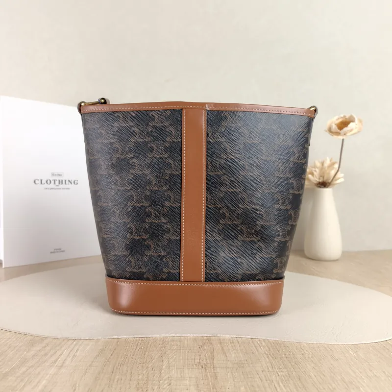CELINE Crossbody Bag Triomphe Bucket Bag Monogram PVC Small22 × 13 × 26 cm — cover view 3 of 5