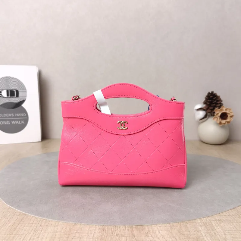 Chanel Crossbody Bag31Bag Pink Waxed Leathernano19 × 5 × 12 cm