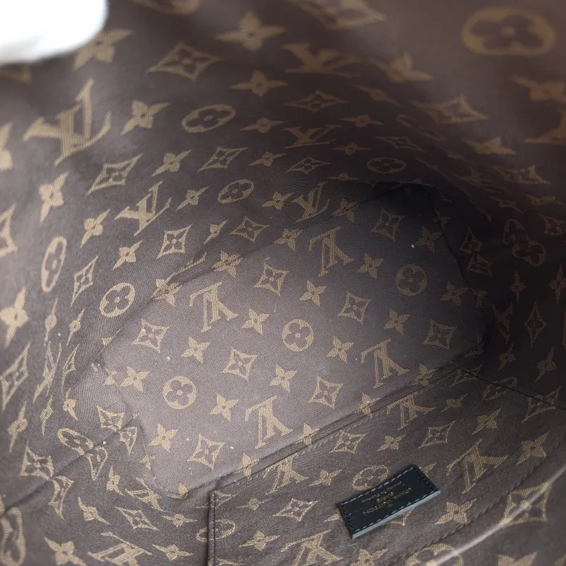 Louis Vuitton Crossbody Bag Cruiser Vanity Case Bag Colorblock Calfskin Small 25 × 13 × 22.5 cm — detail view 4 of 9