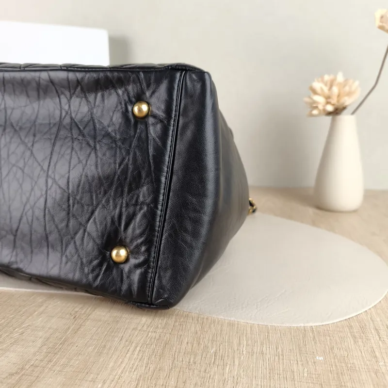 Chanel Crossbody Bag Crossbody Bag Black Calfskin One Size 27 × 16 × 20 cm — detail view 10 of 14