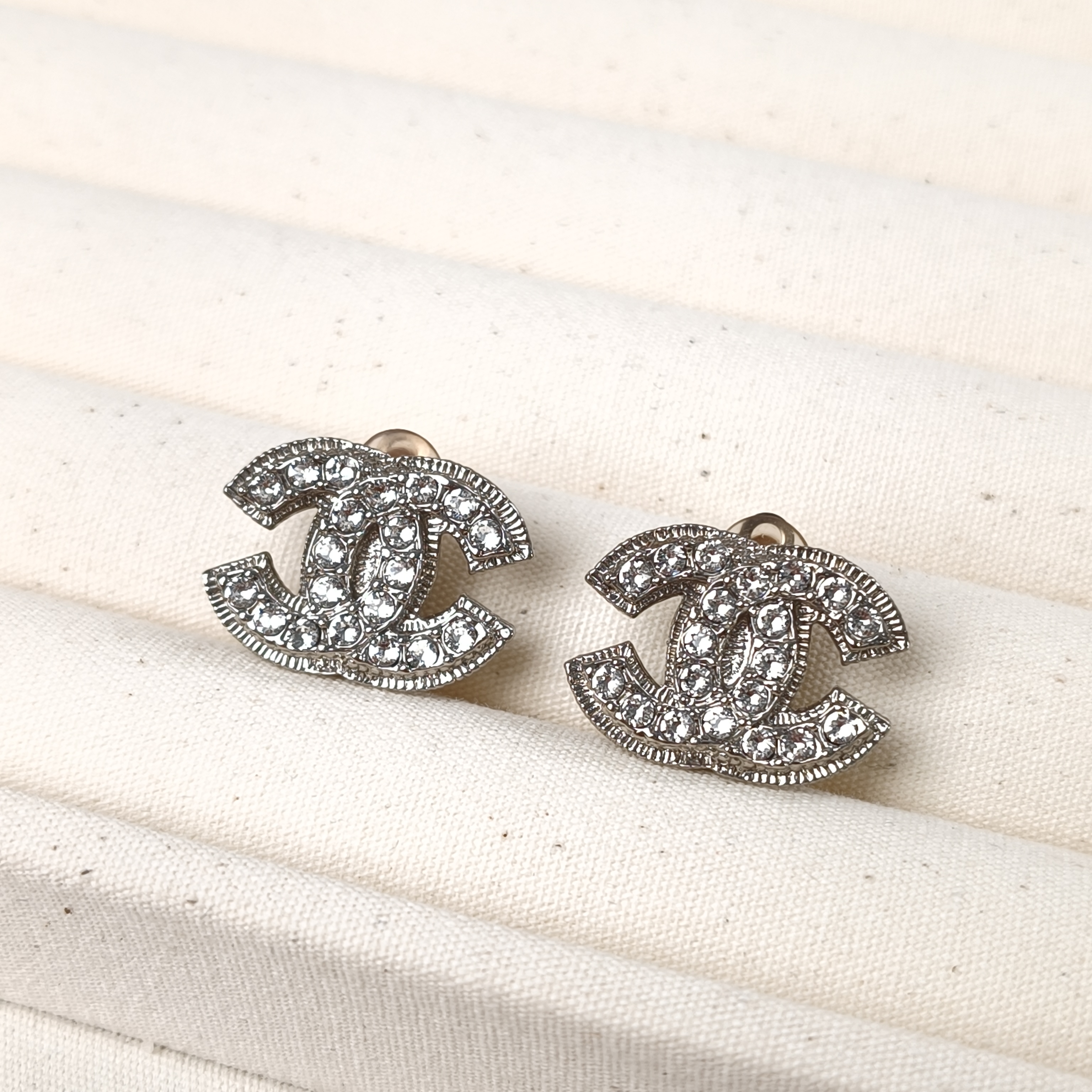 Chanel Earrings c Earrings · Silver One Size