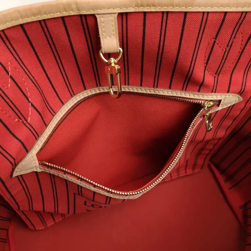 Louis Vuitton Shoulder Bag Neverfull Monogram PVC Medium31 × 14 × 28 cm — detail view 2 of 10
