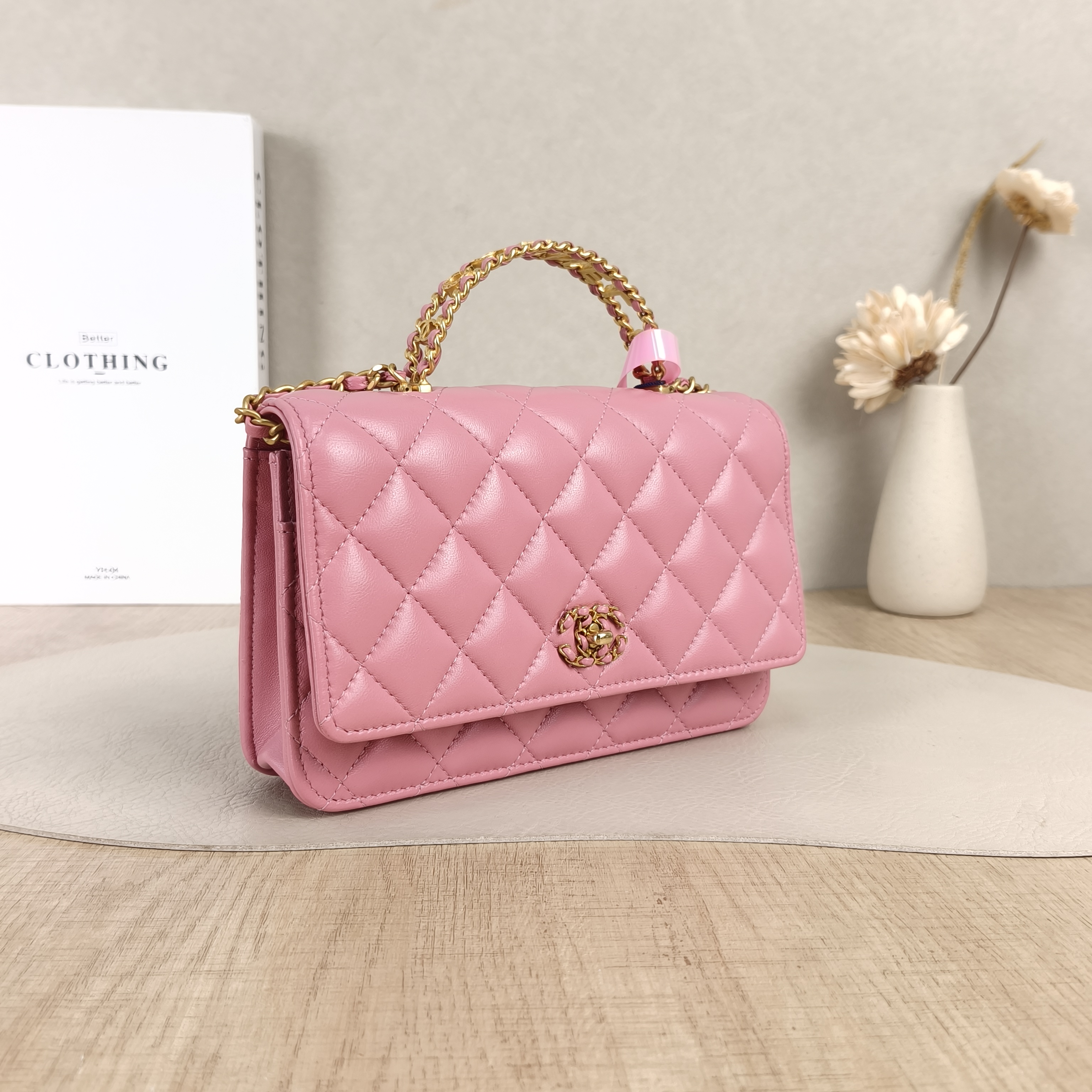 Chanel Crossbody Bag Classic Flap WOC CF WOC Pink Lambskinmini19.2 × 3.5 × 12.3 cm — cover view 5 of 5